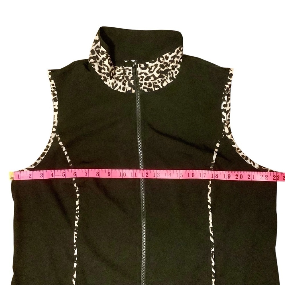 CJ BANKS BLACK WITH LEOPARD PRINT TRIM ZIP-UP SLEEVELESS VEST/ Size 1X - Picture 8 of 11